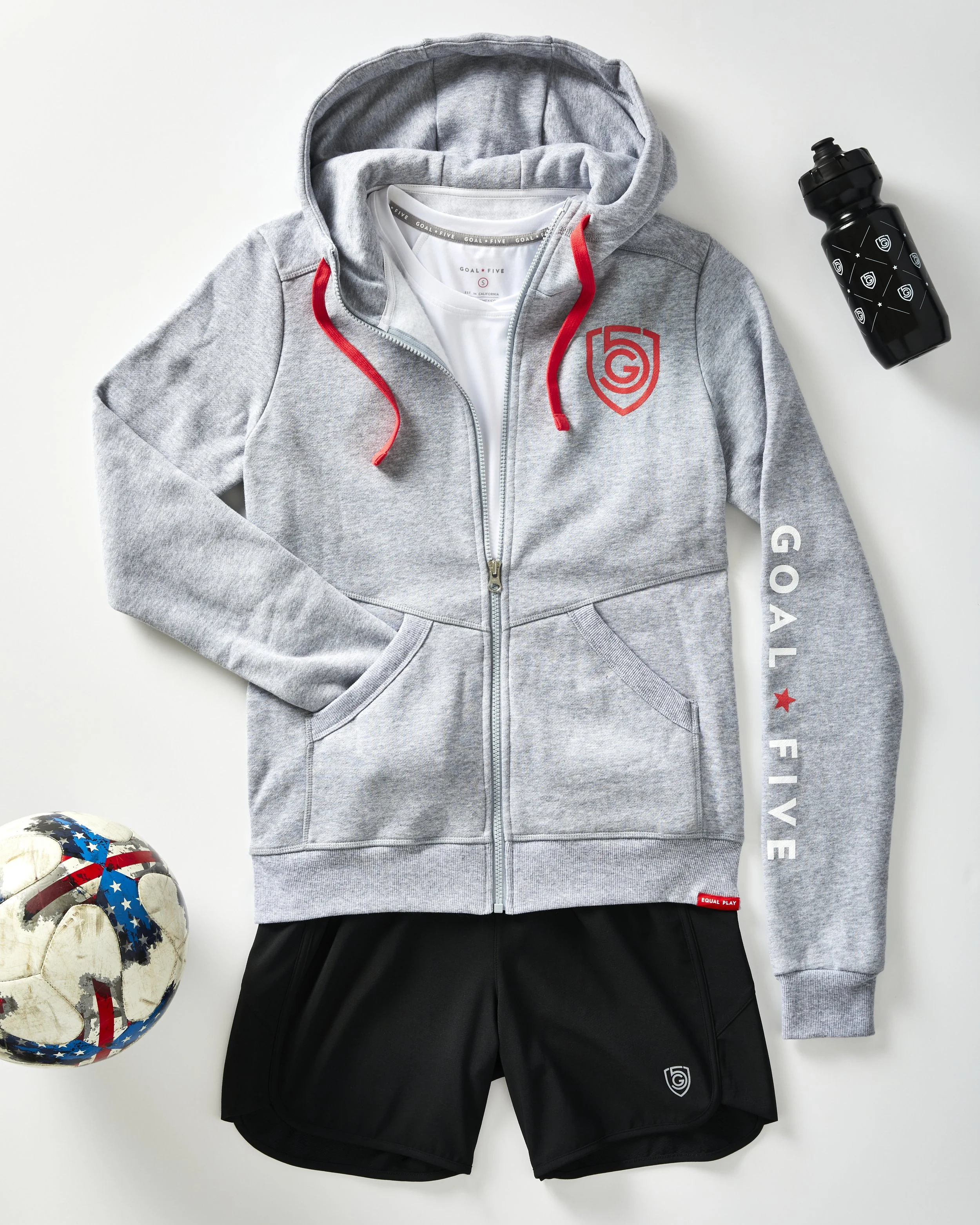 INDIE_ADVANCE_S_S_ZIP_HOODIE_WATER_BOTTLE_OUTFIT2.jpg