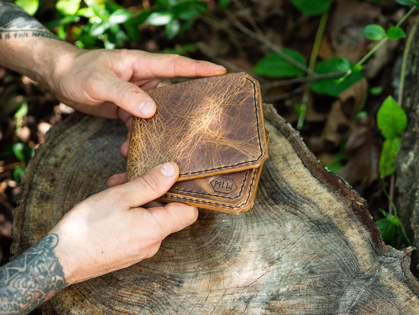 That bittersweet feeling of wrapping up a project and making a great friend along the way. @morrowleatherworks 
www.morrowleatherworks.com

He has some great wallets for sale up now on the new website!