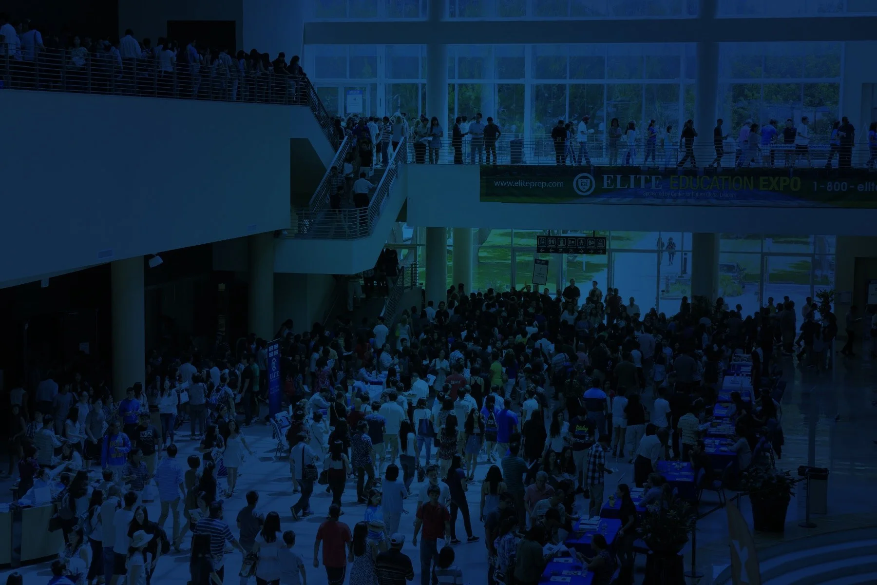 elive-vision-expo-lobby-crowd.jpg