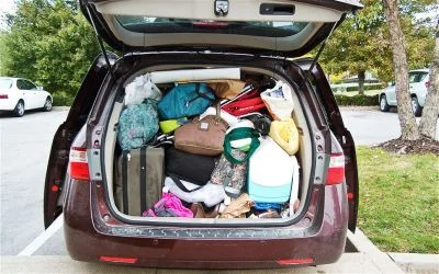 2011-Honda-Odyssey-Touring-Elite-trunk-packed.jpg