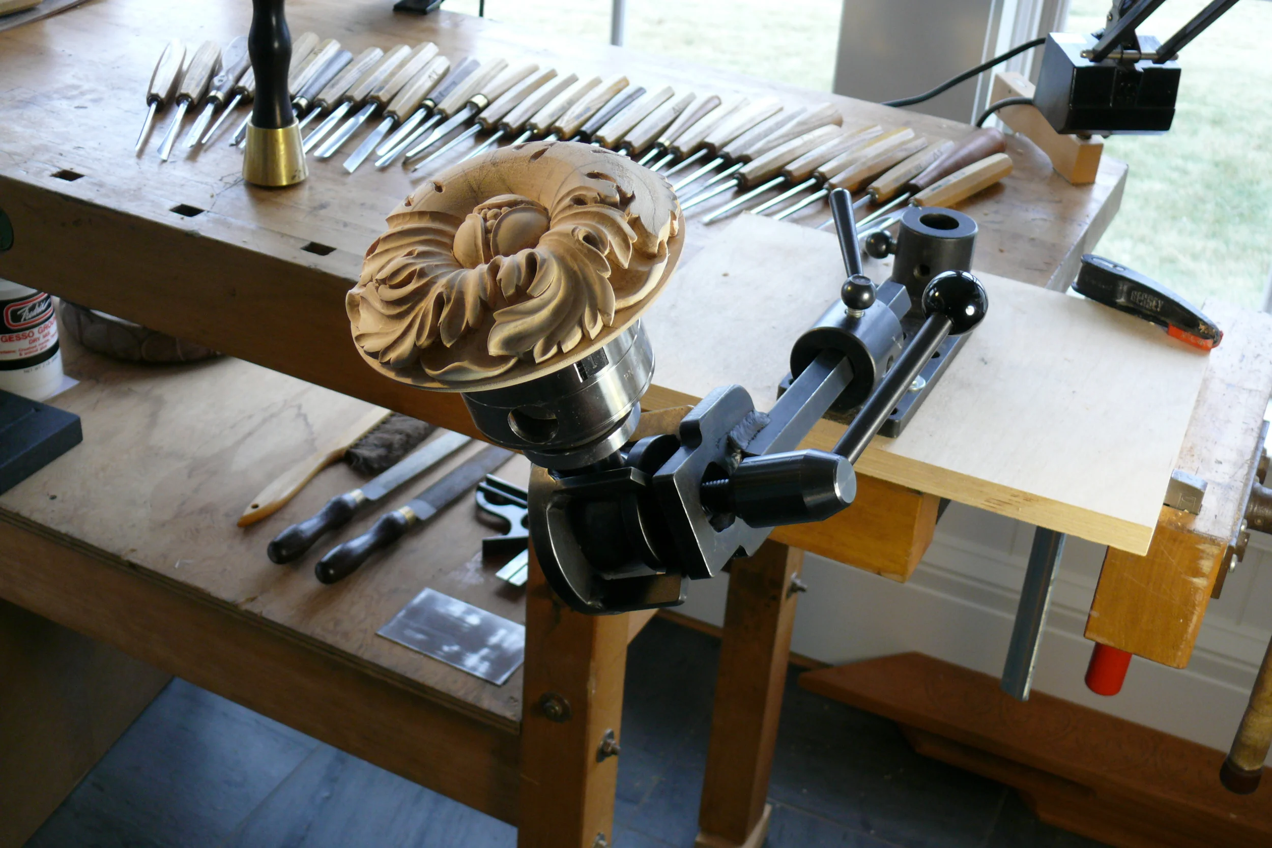 Rosette in linden wood