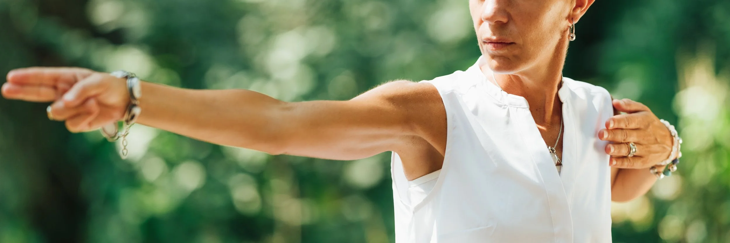 qi-gong-female-expert-doing-qigong-exercises-outdo-2021-12-09-10-23-46-utc.jpg