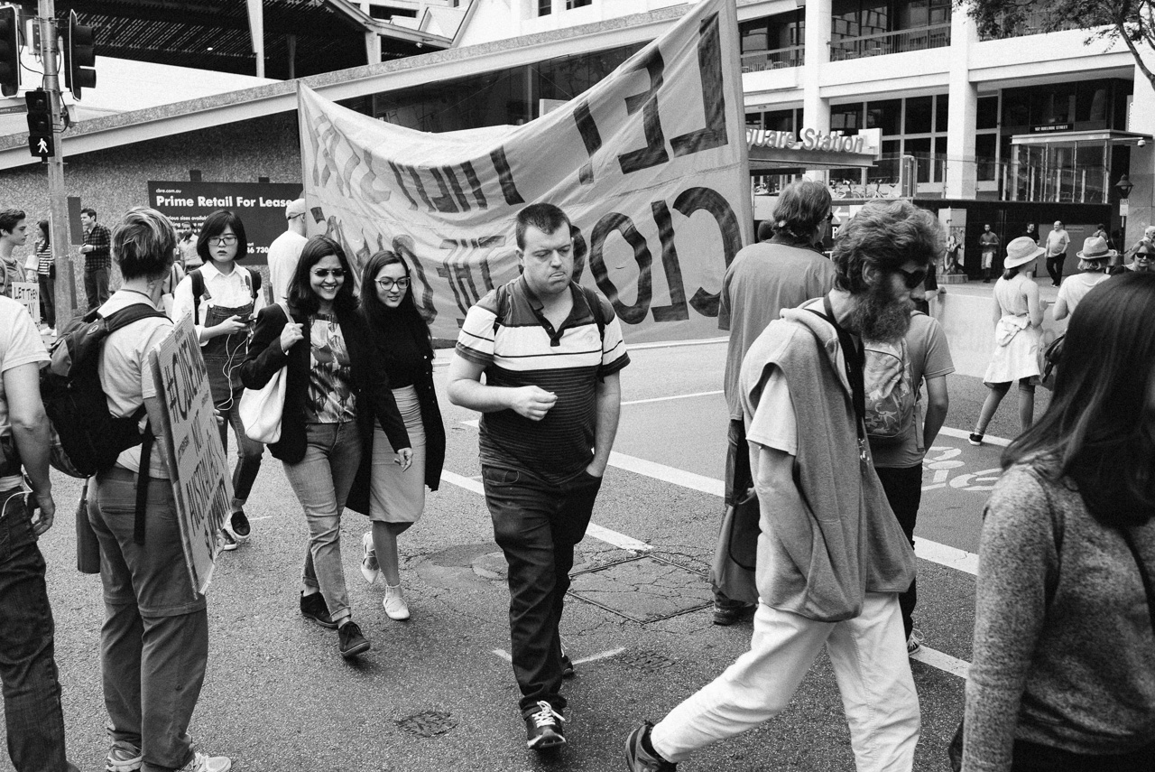 Nick-Bedford-Photographer-160618-120447-35mm Summarit, Brisbane, Leica M, Street Photography.jpg