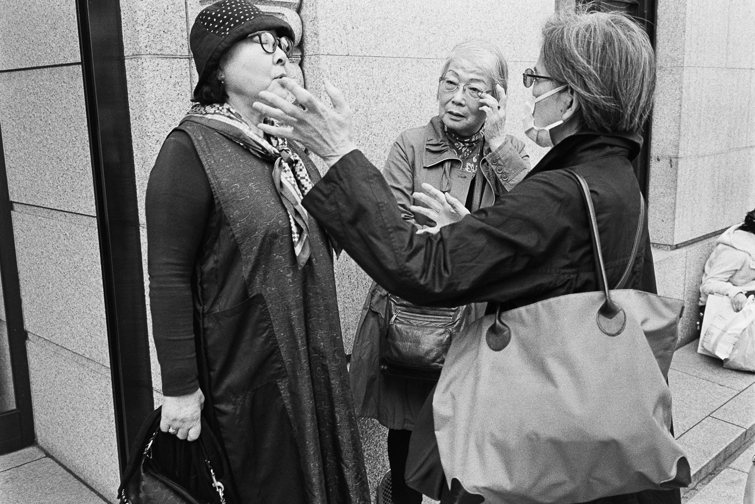 2017-04-22 - Roll 132 - 022-Nick-Bedford,-Photographer-Black and White, Film, Japan, Kodak Tri-X 400, Rodinal, Street Photography, Tokyo.jpg