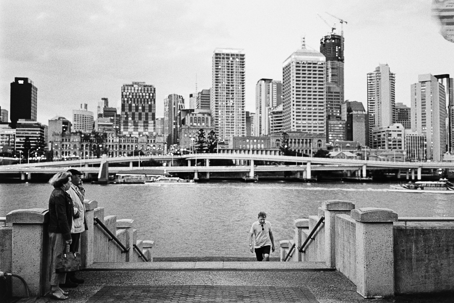  Brisbane at dusk. 