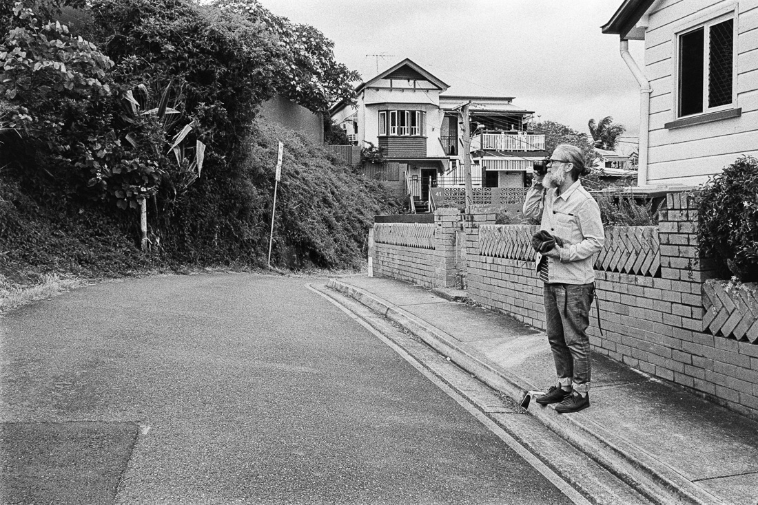 Simon shooting with Q