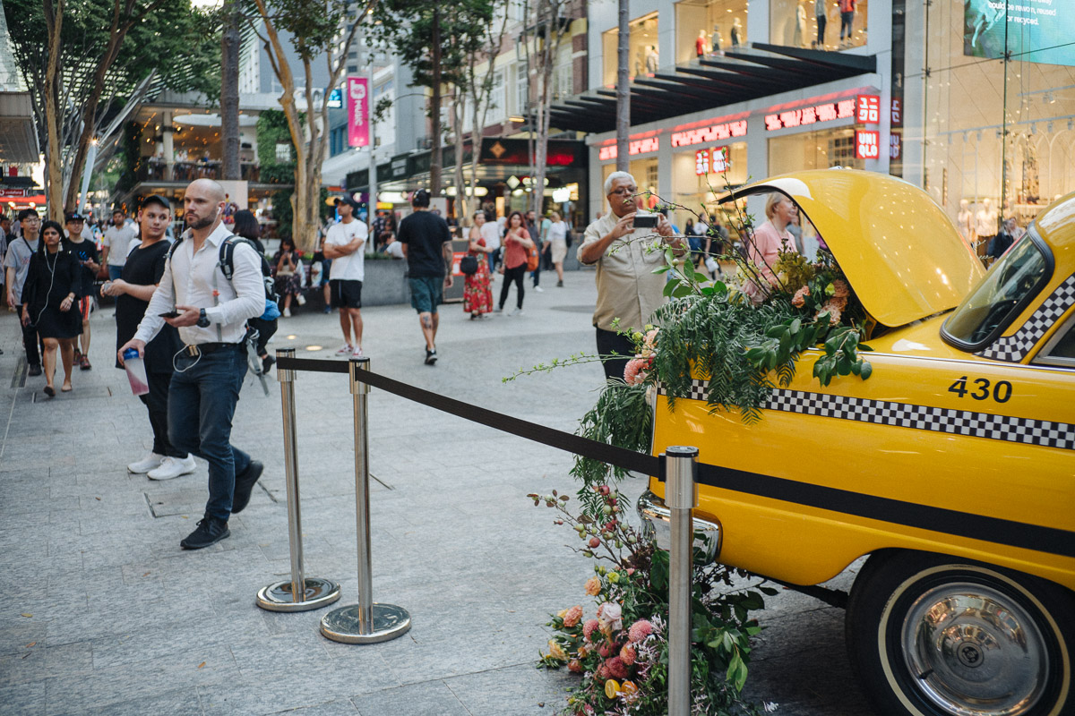Cabs and folks.