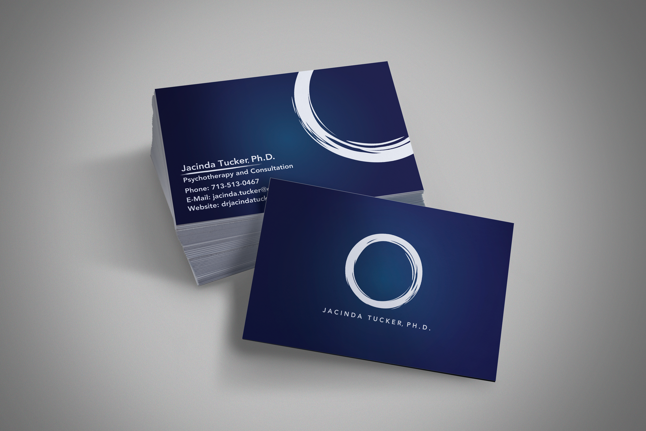Jacinda-Tucker-Business-Cards-Design-Mock-Up-2.png