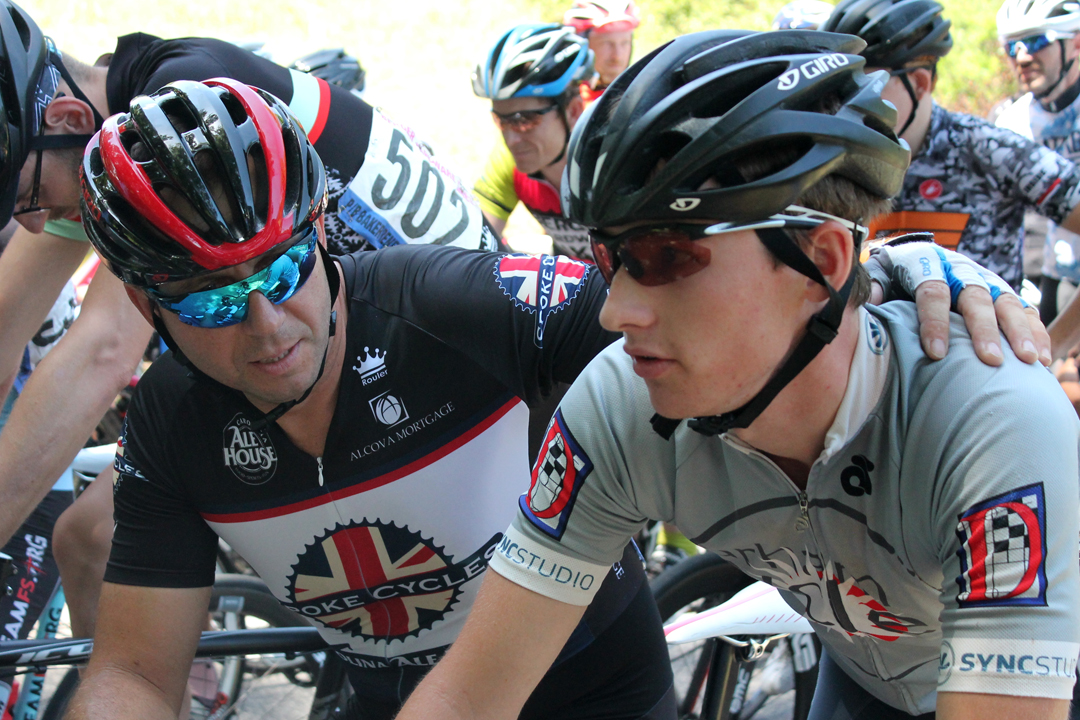 Dariusz Tyborowski, left, talks with Jacob Richardson at the start line.