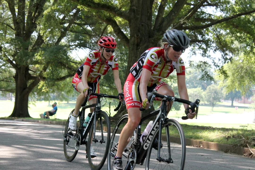 Jennifer Campbell, right, and Jamie Botta lapped the women's field on the last Sunday.