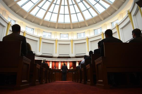 Boulder civil attorney Graham Fuller argues in the Colorado Supreme Court. Photo credit: The Denver Post. Used by Permission.