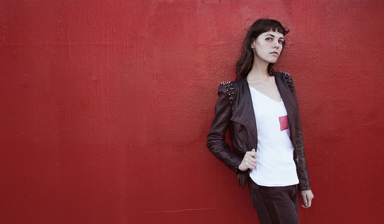 Nic-red-02.jpg