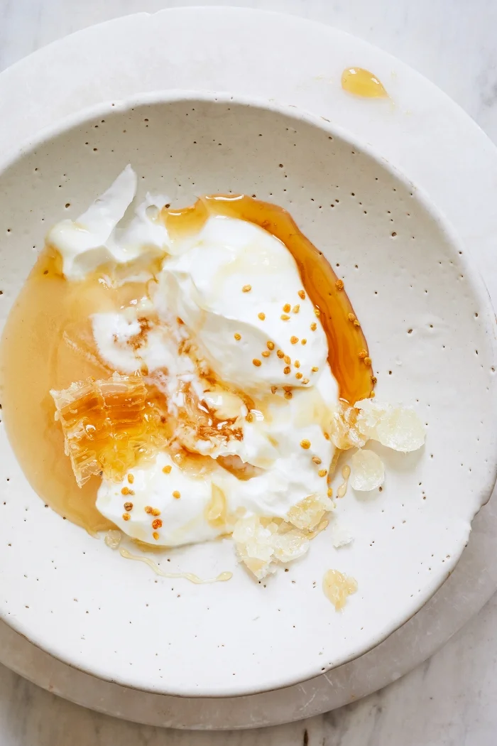 Dana_Gallagher_Honey_yogurt_ 2 copy.jpg