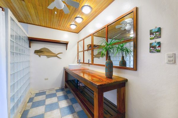 Main Bathroom