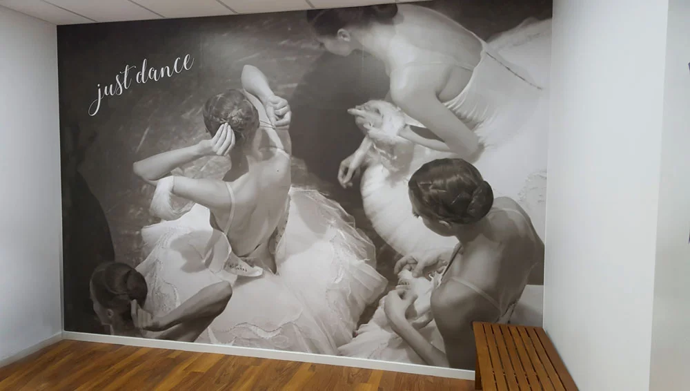 robyn-yvette-dance-centre-change-rooms-wall-art.jpg