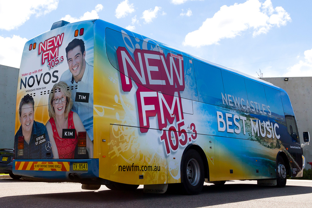 new-fm-bus-wrap-think-graphic-communication-the-novos.jpg