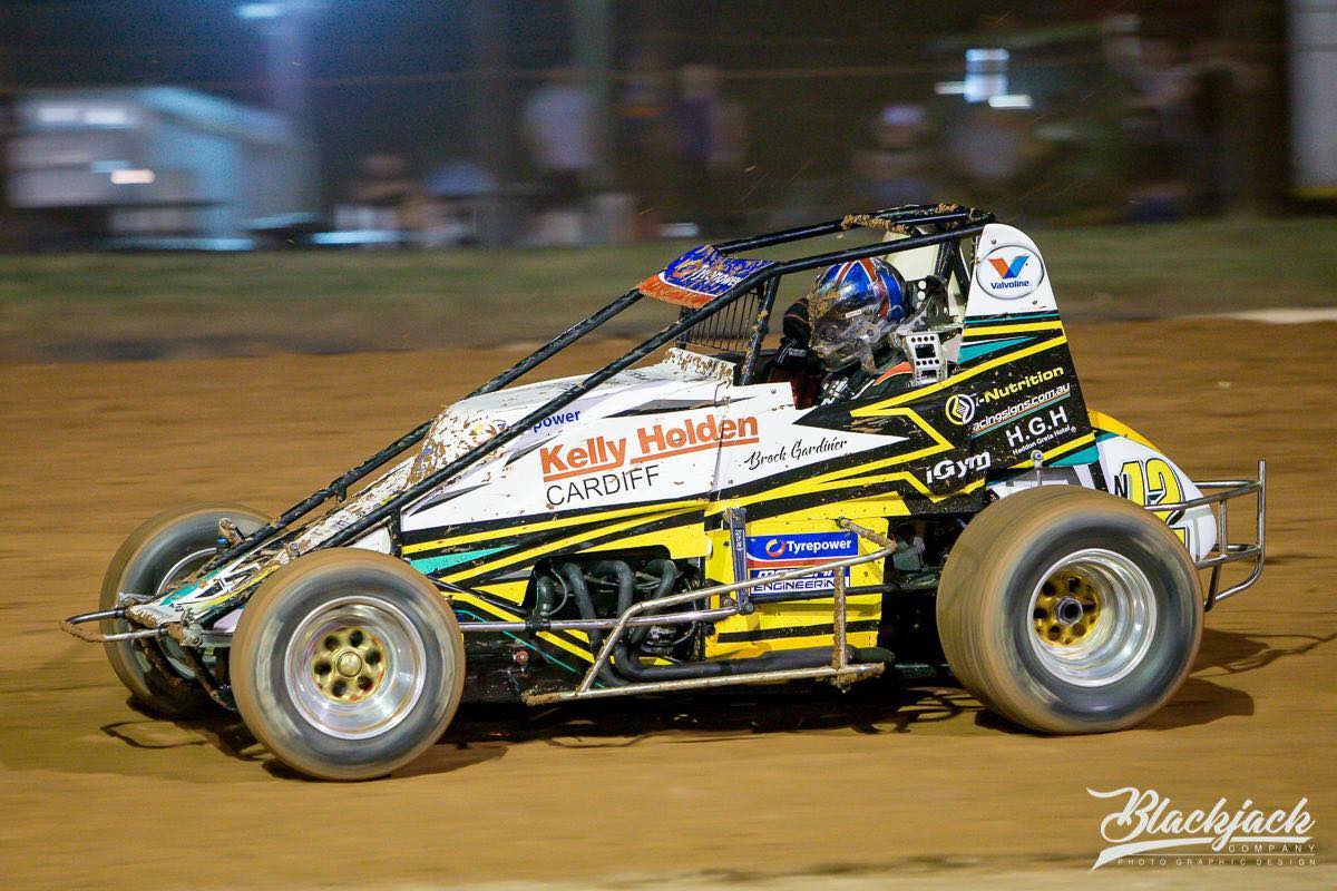 gardiner-motorsports-racer-in action.jpg