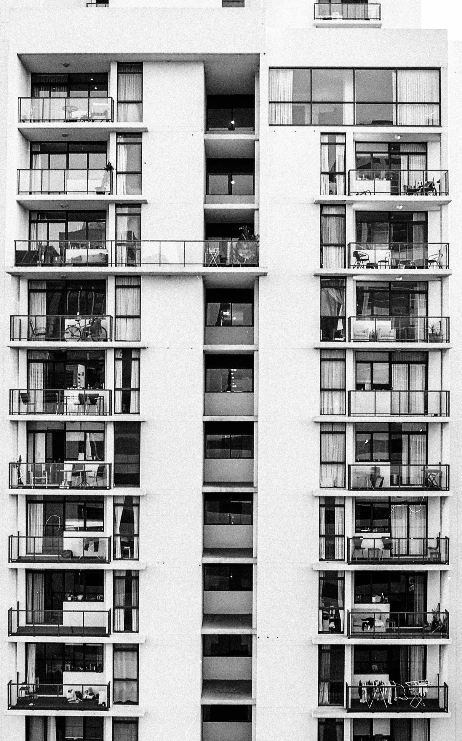 SHOTBYTHOM-052.jpg