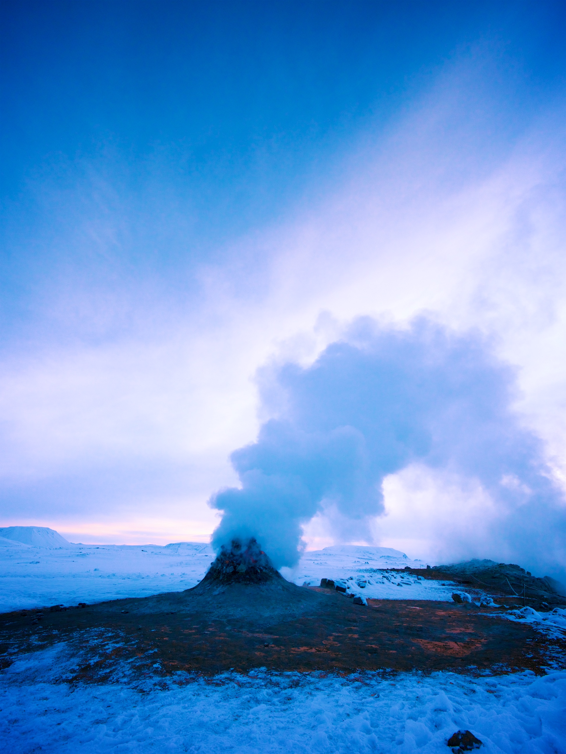Fumarole, Iceland (non-anthropogenic GHG emissions)