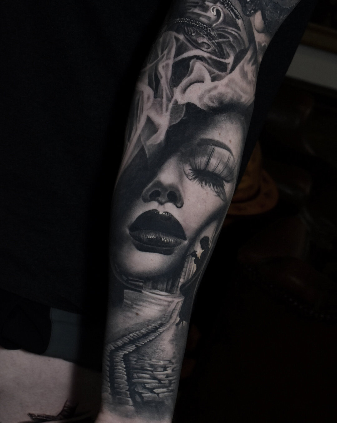 Black abstract realism by Natalie Nox - Tattoo Life