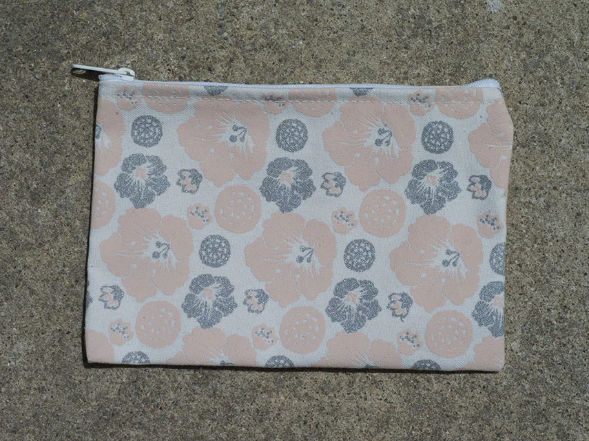fleur.pouch.web.jpg