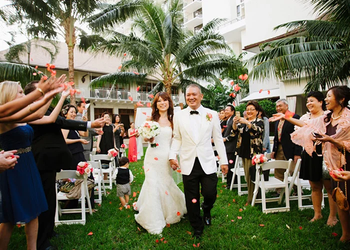 Halekulani_Wedding_050216-FEATURED.jpg