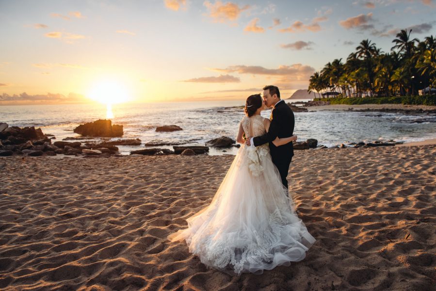 Oahu-Wedding-002-899x600.jpg