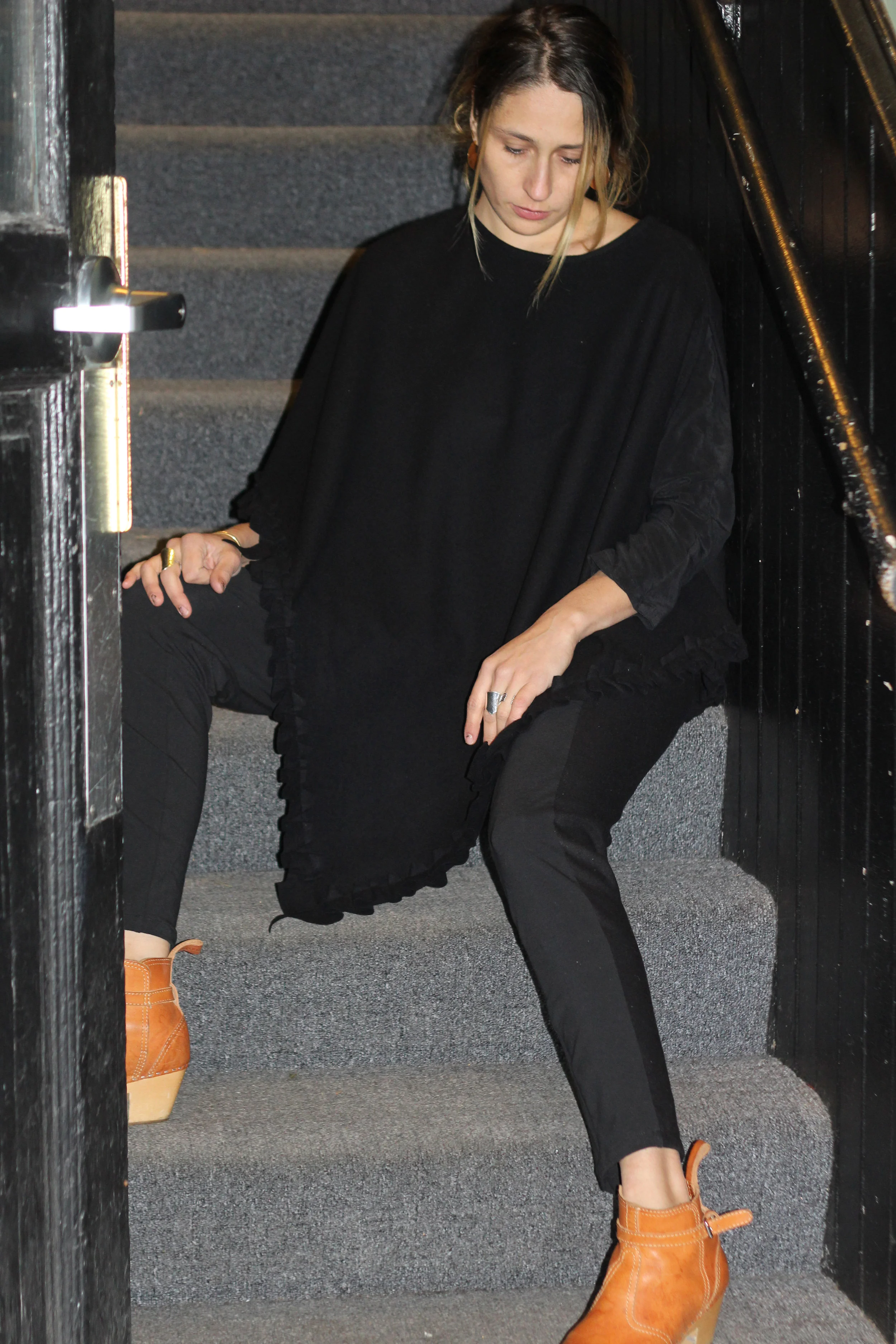 BlackPoncho1.jpg