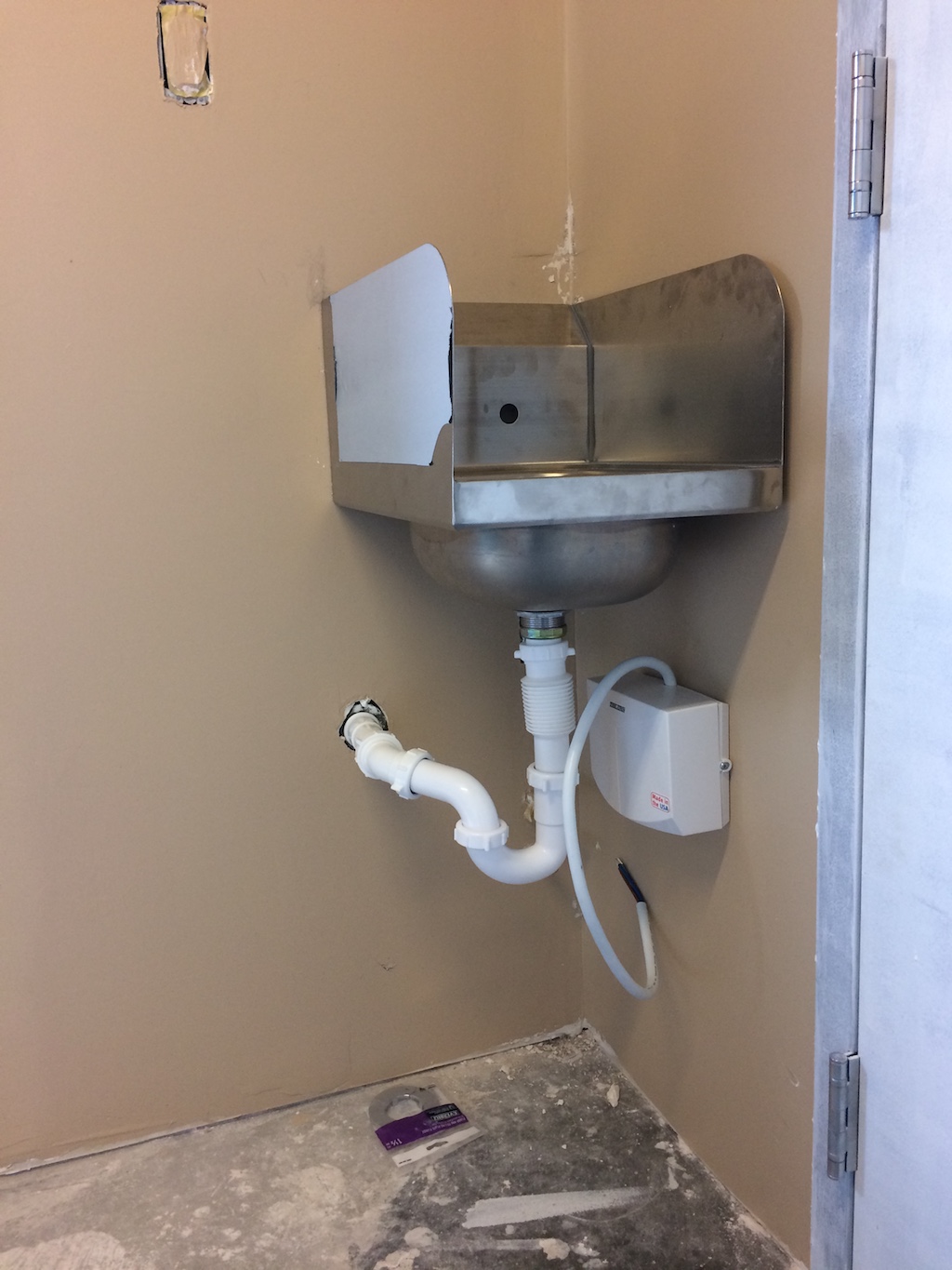New Hand Wash Sink