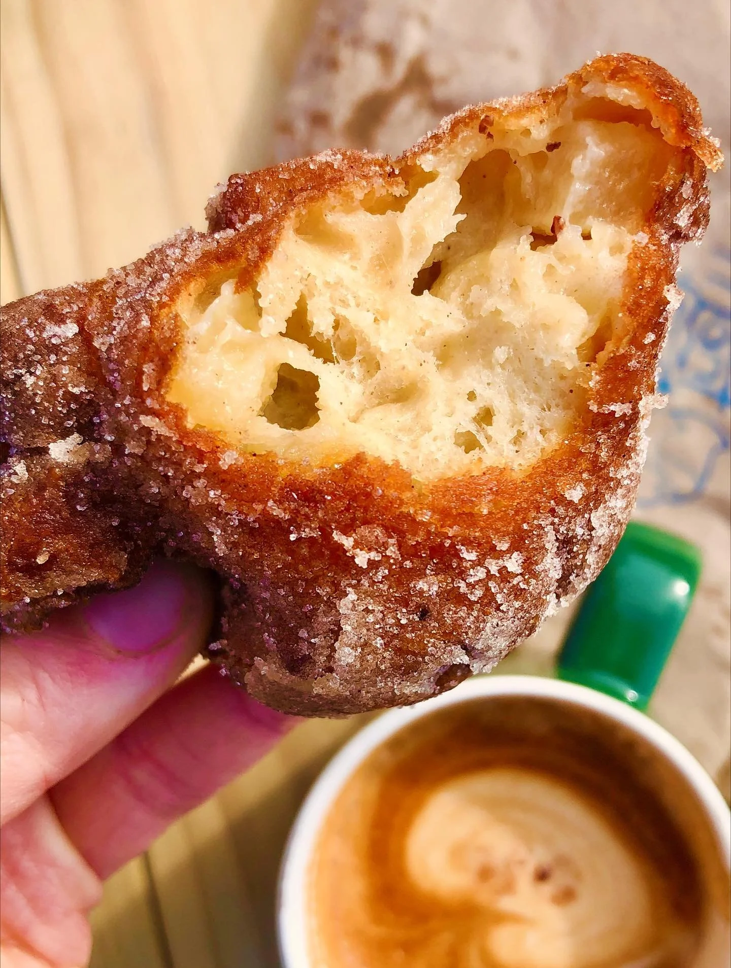 ✨ Good news! ✨ Oliebollen weekend is coming early! This Saturday 27th in Kāpiti and Sunday 28th in Pōneke @harbourside_market 
🙃 Not so good news 🙃 we&rsquo;re away next weekend 3rd-5th October. 

Friday 
Poffertjes &amp; Stroopwafels 
9-12
4a Shef