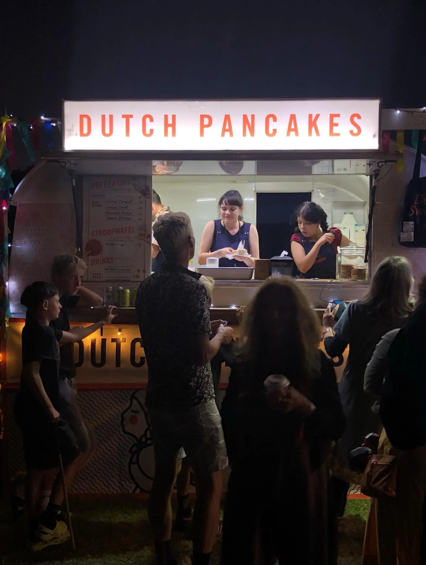 ✨📣 ULTRA! 📣✨

If you&rsquo;re one of the 20,000 or so heading along to @ultranewzealand this weekend, you&rsquo;ll find us parked up in amongst it all! From 3pm till midnight we&rsquo;ll have your sweet treats covered. Poffertjes and freshly presse