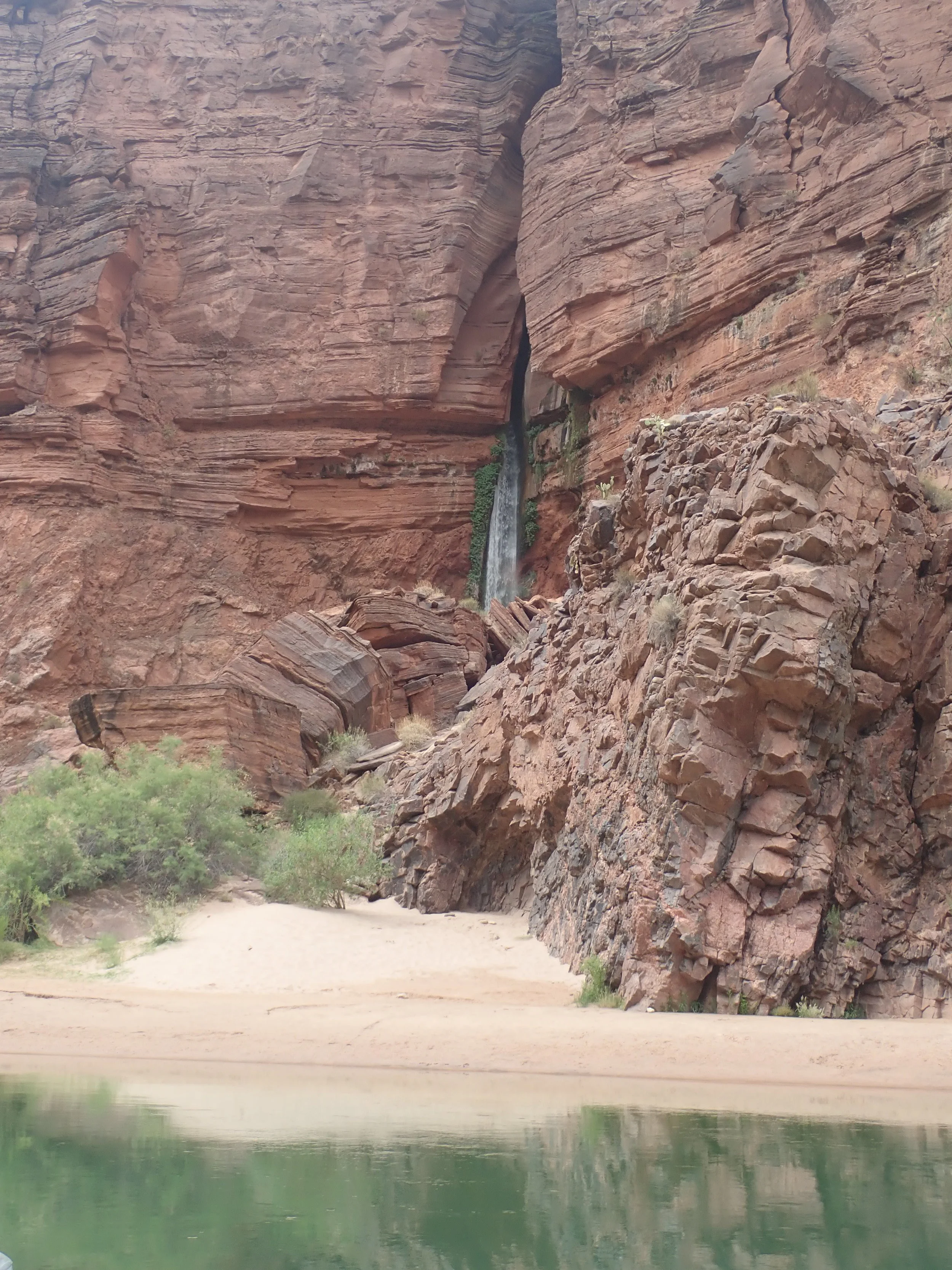 First glimpse at Deer Creek Falls