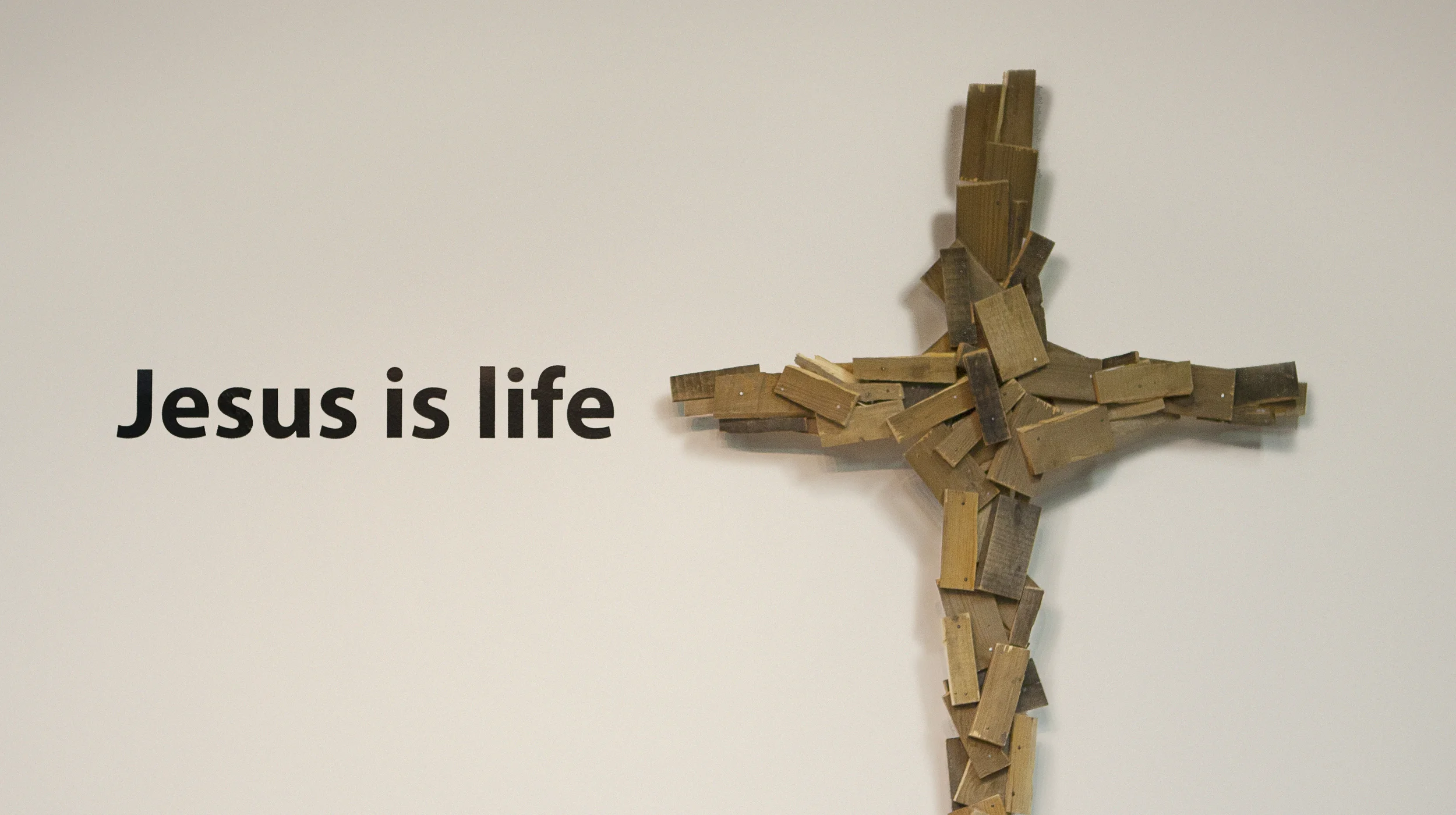 Cross3.jpg