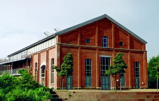 111-516x500.jpg