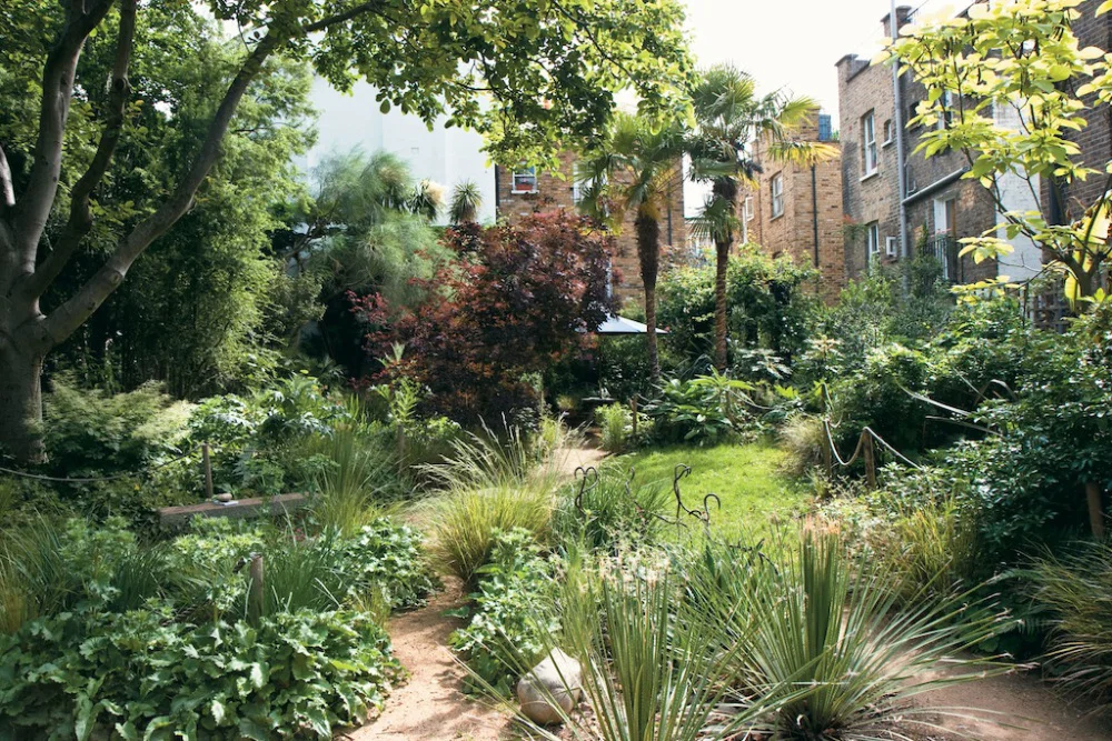 Bonnington Square