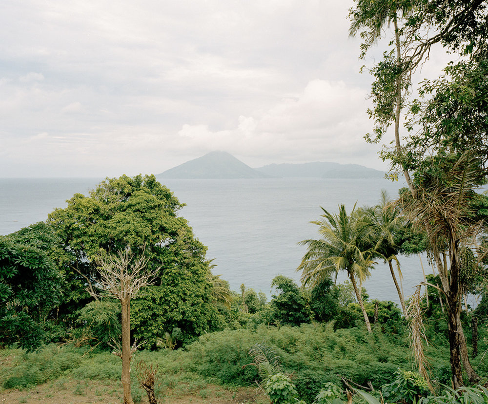 View of the main part of Banda Islands from the outlying Ay Island. Before the coming of Europeans, Banda was regularly visited by Arab, Chinese, Indian, and Malay traders looking for nutmeg.