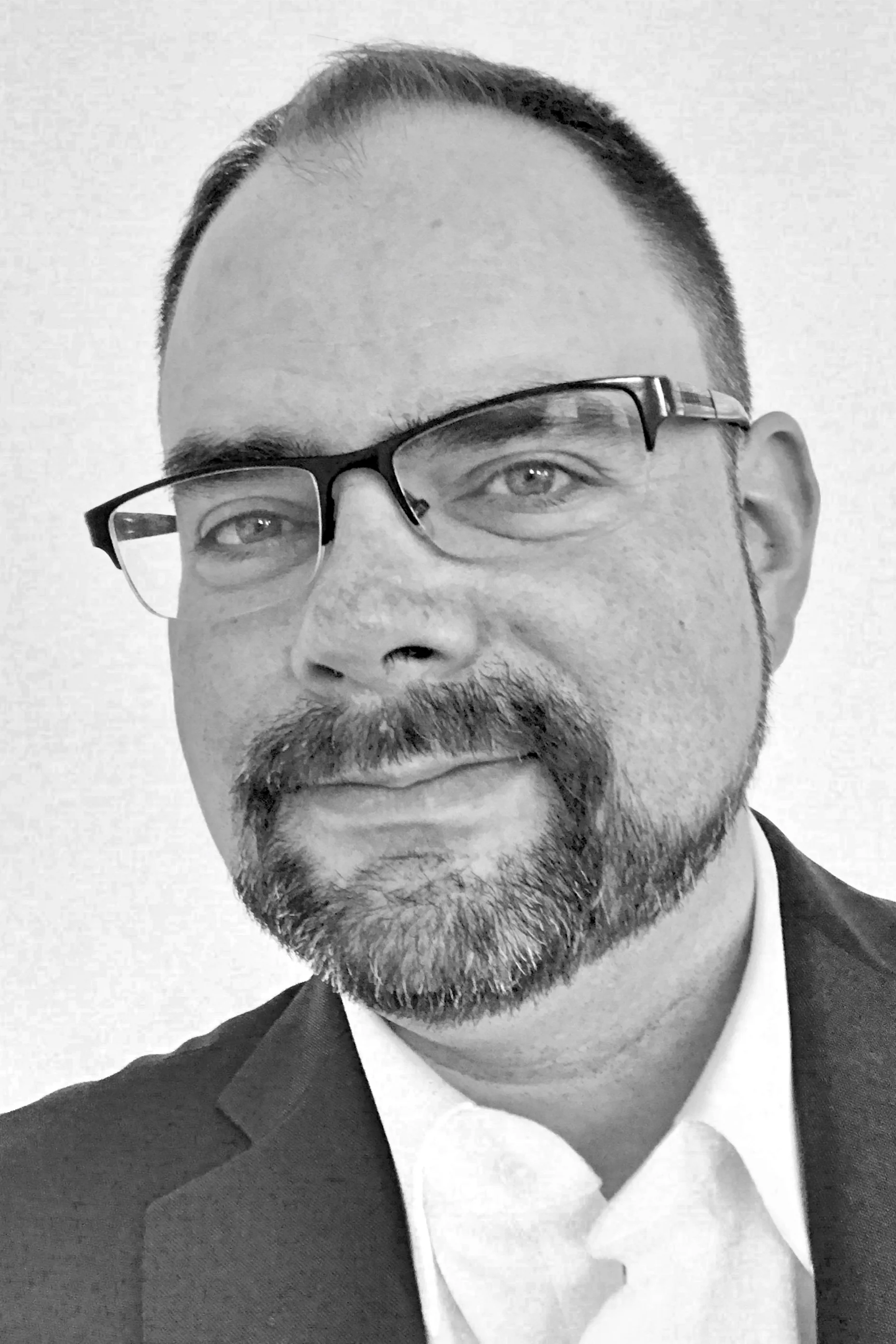 Christopher Kriz - Headshot.jpg