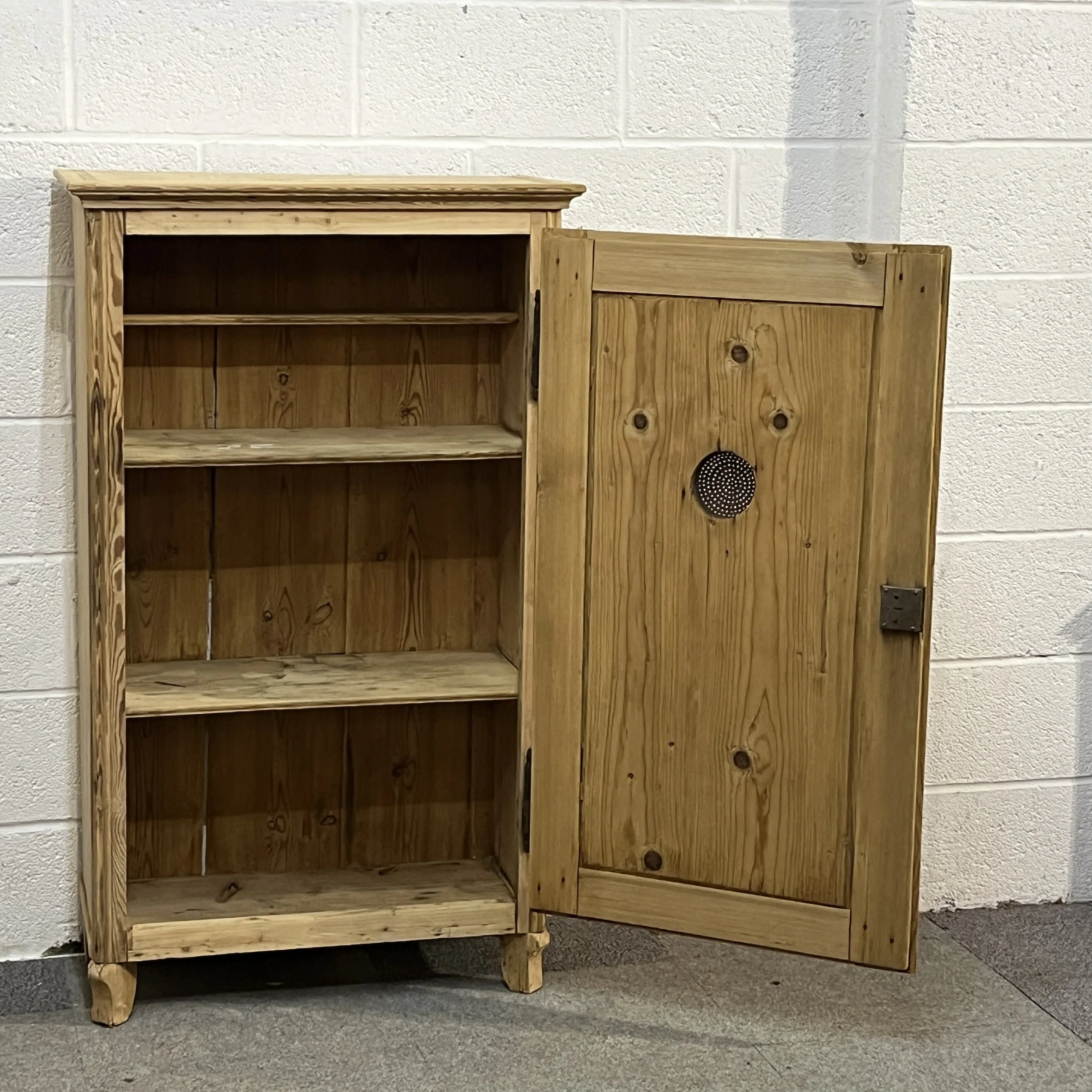 Pine larder cupboard N3207C with door open showing three fixed shelves