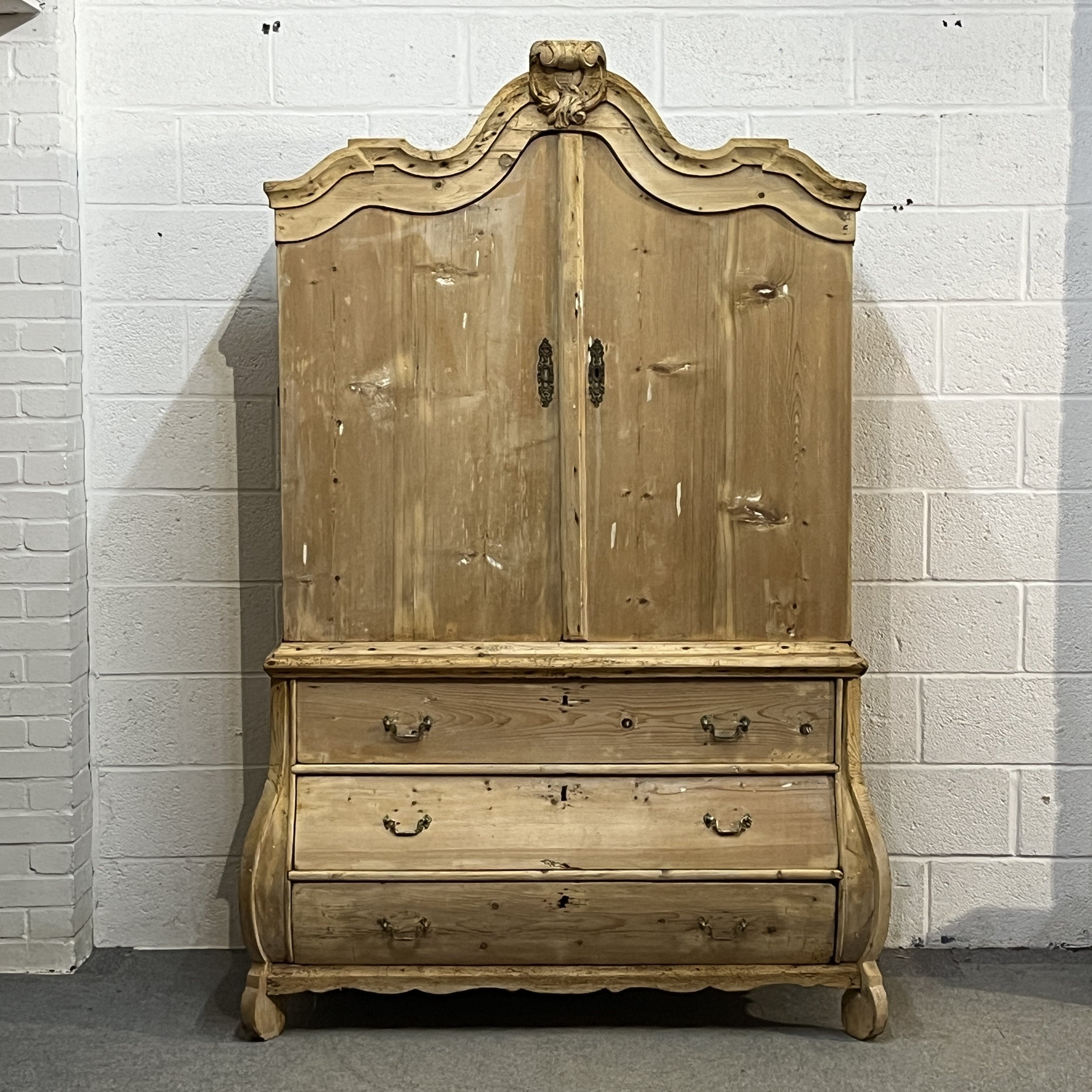 Early 1800’s Old Pine Bombe Base Linen Press (Copy)