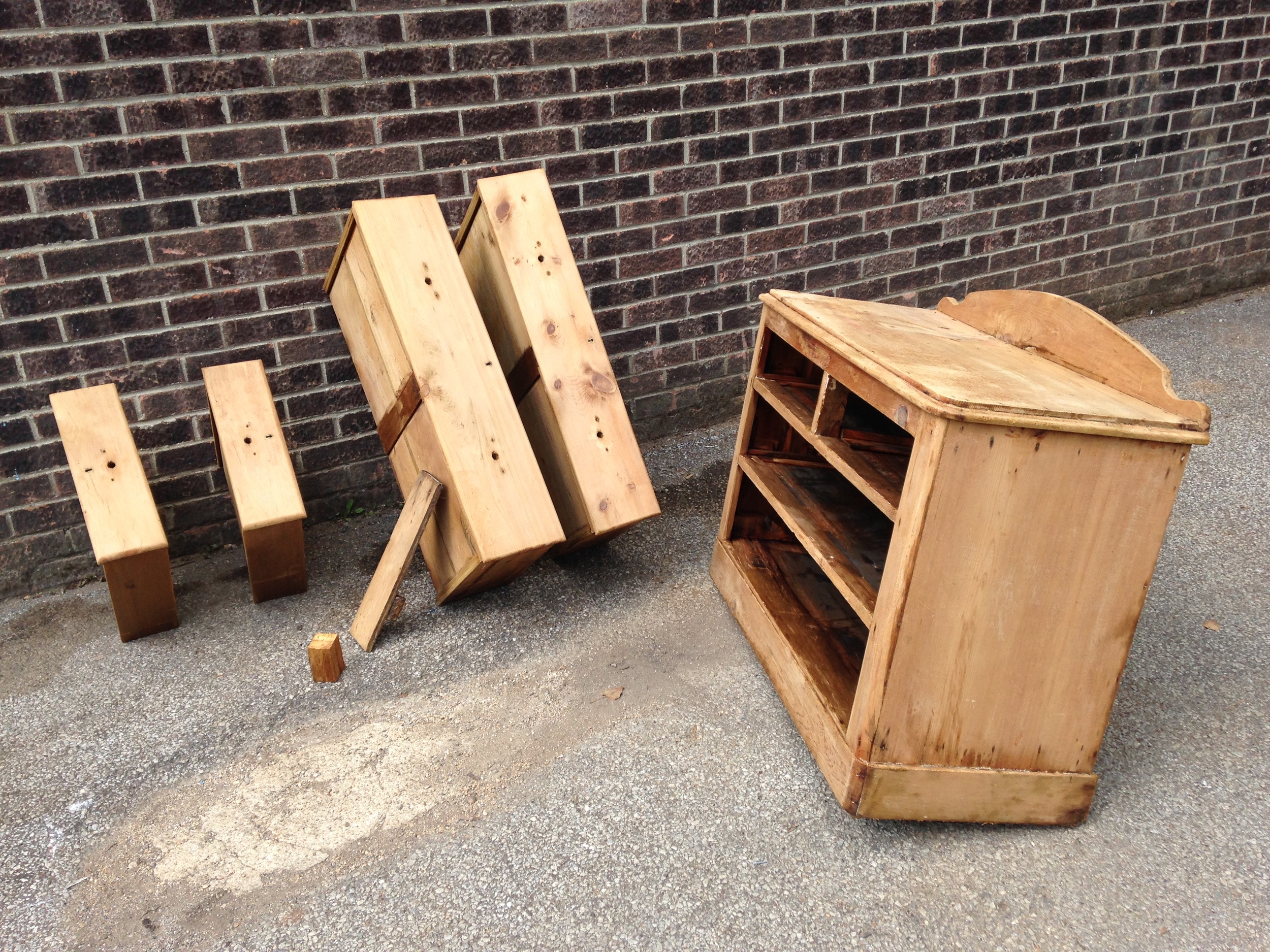 Victorian pine chest of drawers now stripped