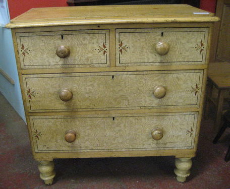 Painted Victorian pine chest of drawers