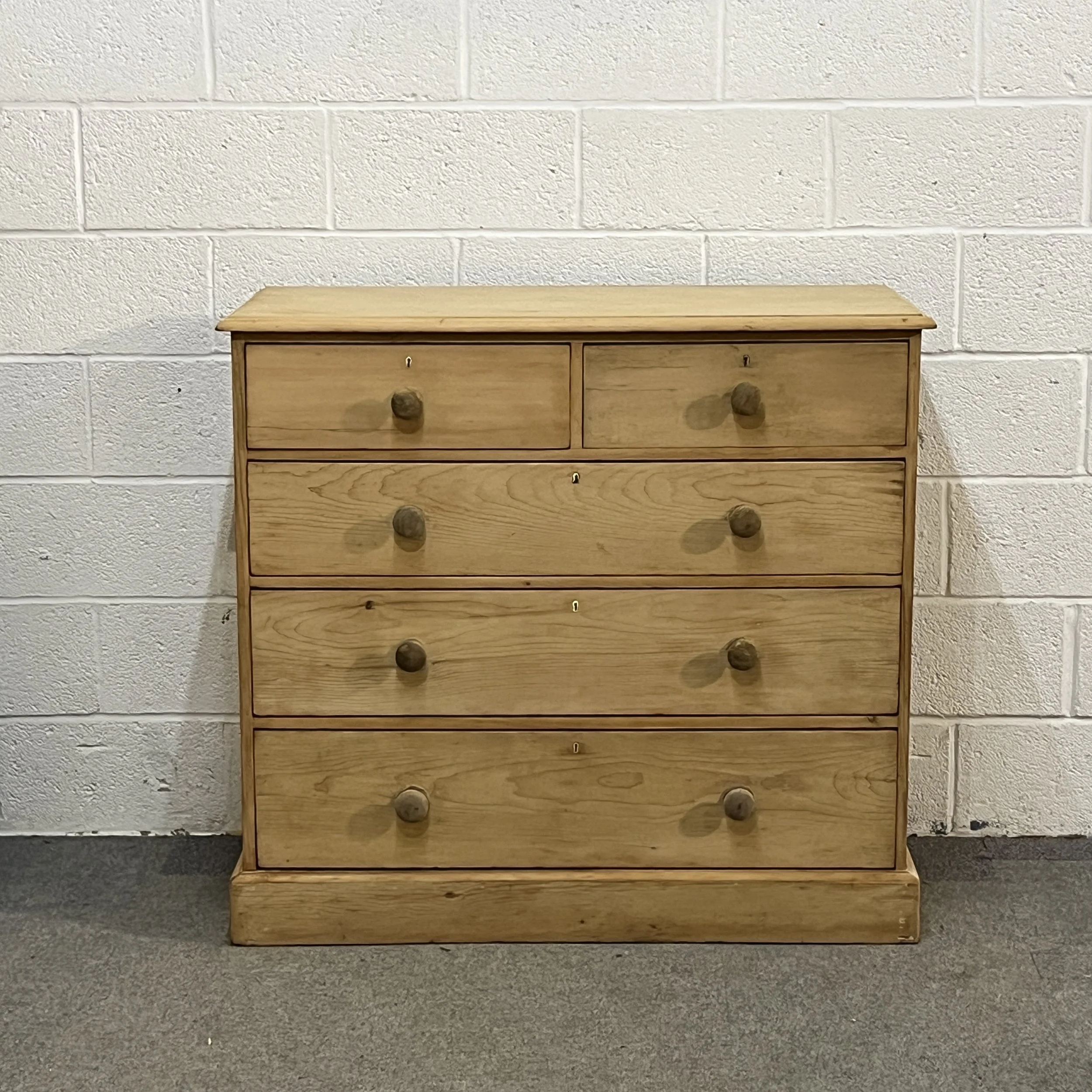 Large Victorian Pine Chest Of Drawers