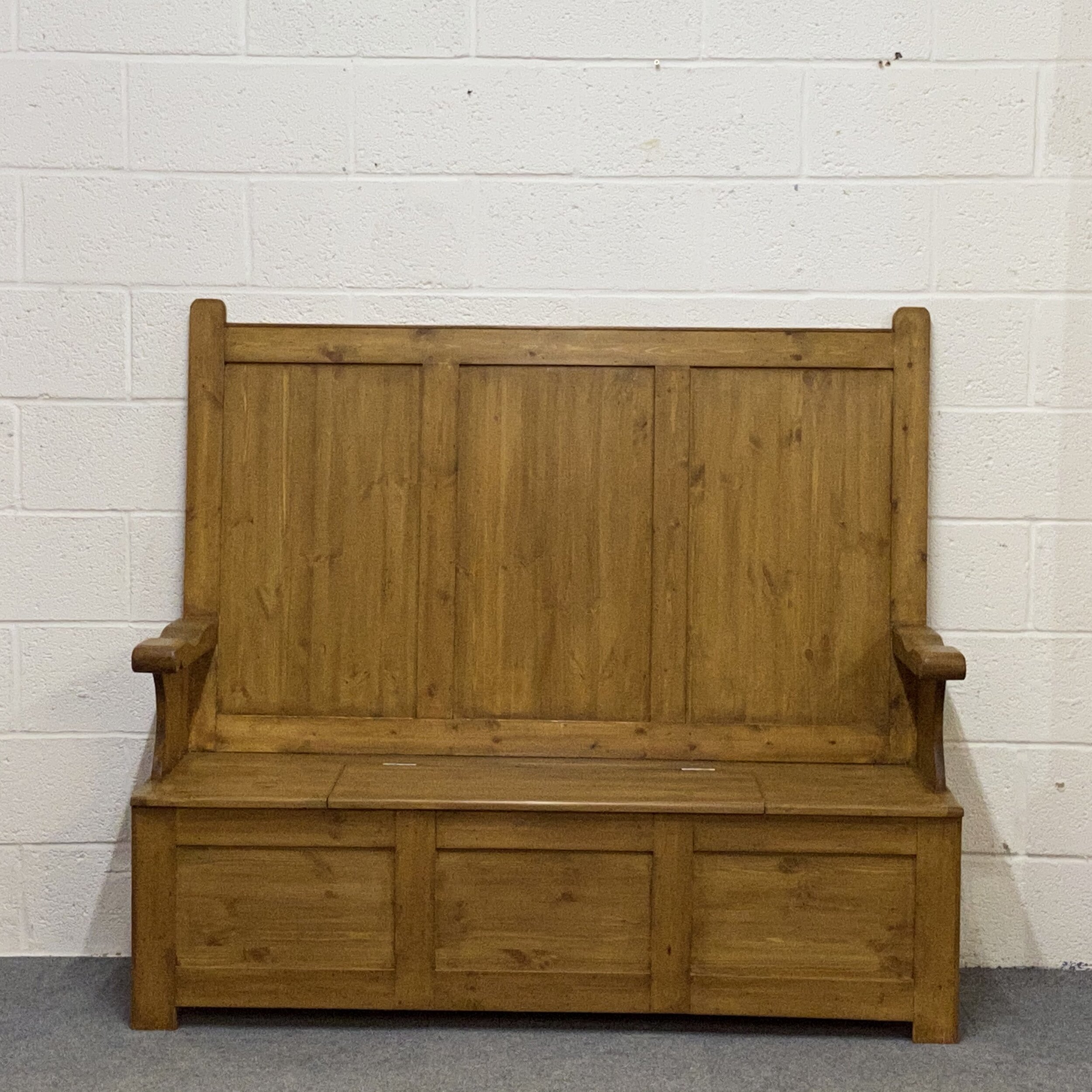 Large made to measure pine bench