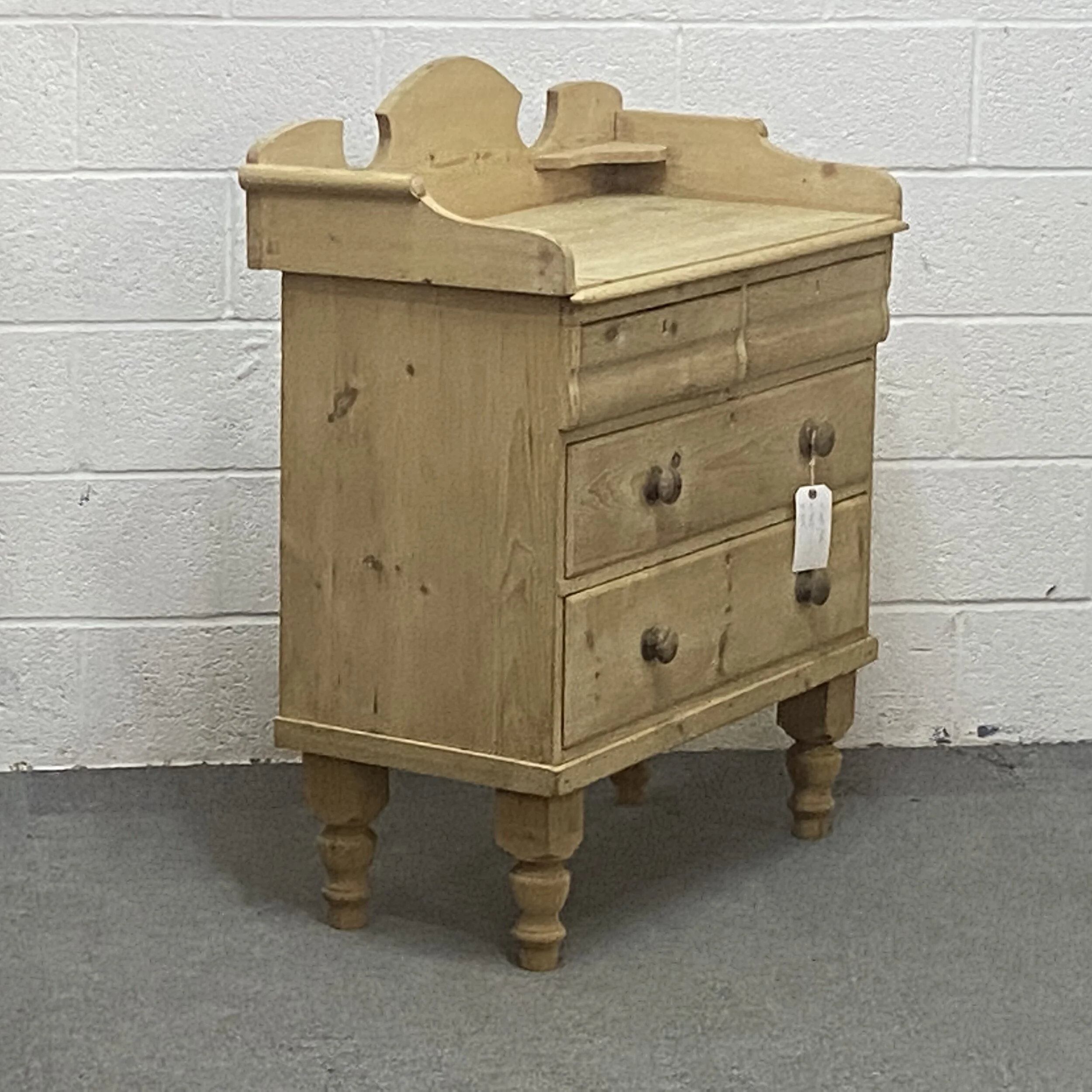 Victorian Pine Chest of Drawers (J1300C) — Pinefinders Old Pine