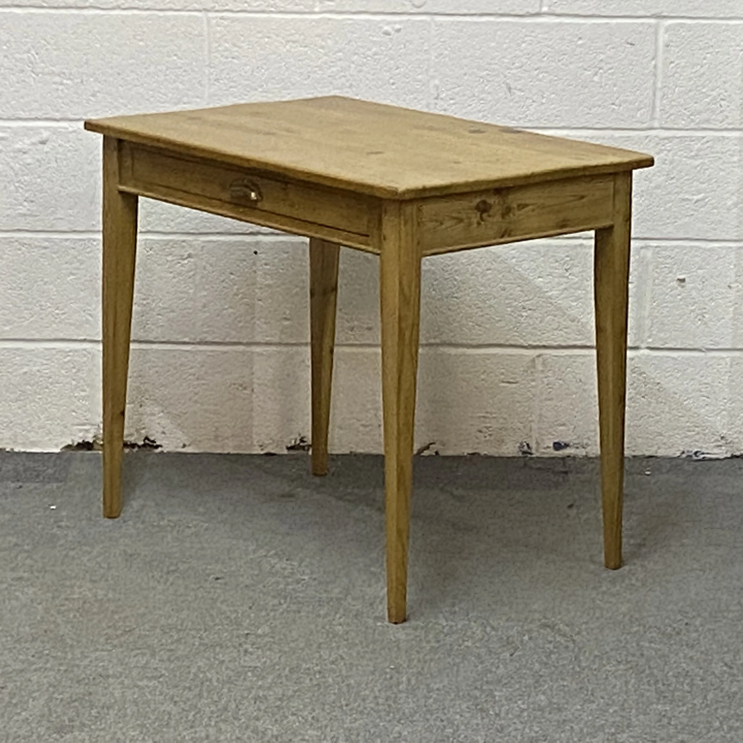 Pine writing table with drawer