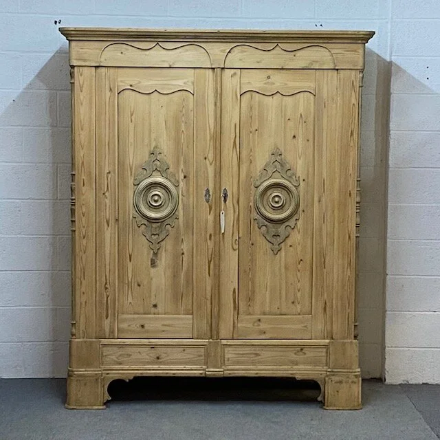 Stunning 19th Century German Pine Wardrobe Dismantles K6900f Pinefinders Old Pine Furniture Warehouse Antique Pine Stunning 19th Century German Pine Wardrobe Dismantles K6900f Pinefinders Old Pine Furniture Warehouse Antique Pine