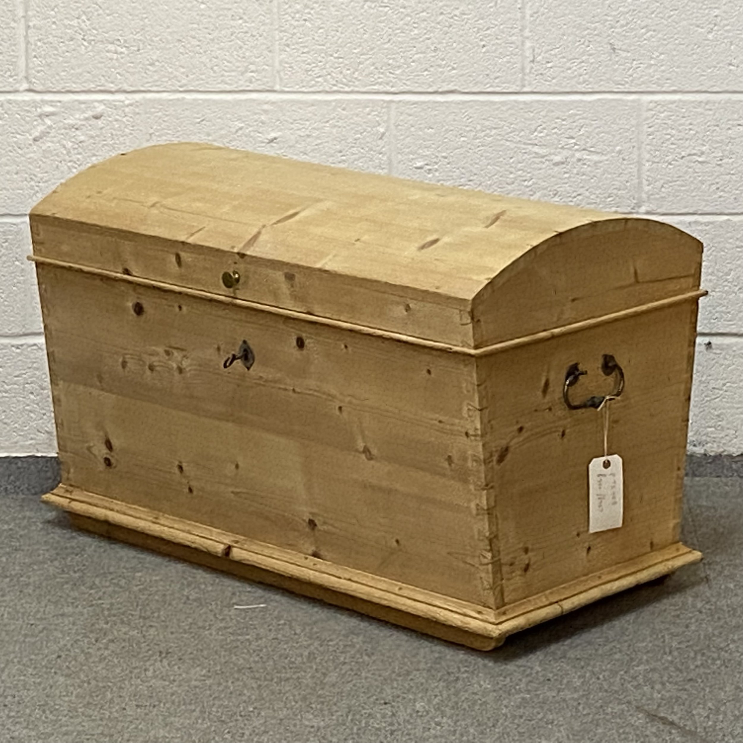 Antique Pine Blanket Boxes For Sale — Specialists In Beautifully