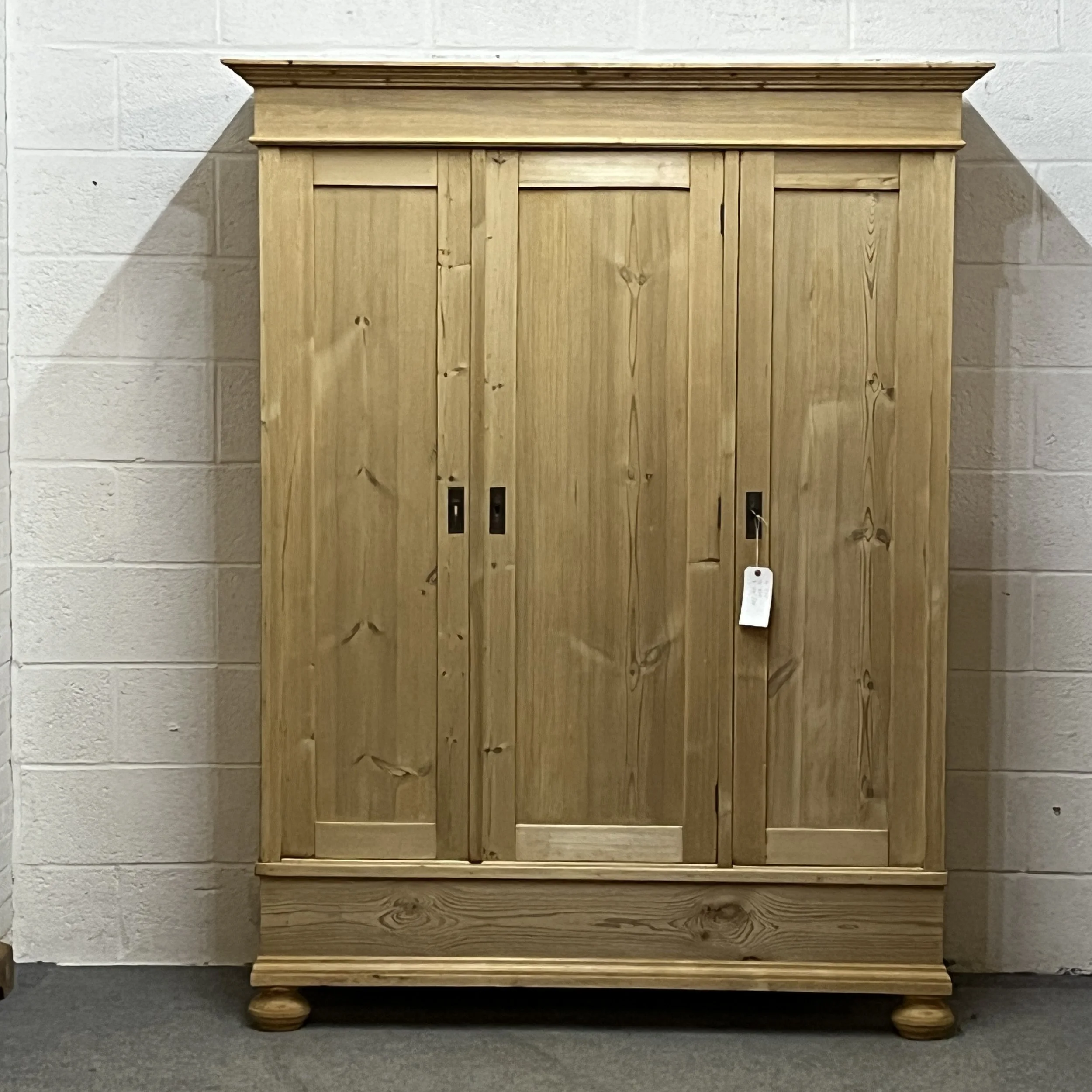 1930’s Antique Pine Triple Wardrobe (Dismantles)