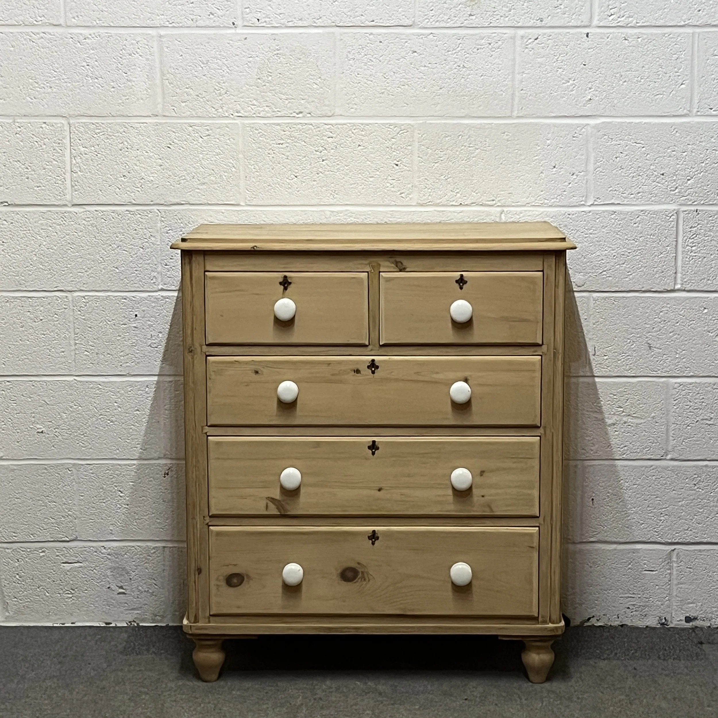 Victorian Pine Chest Of Drawers With Ceramic Knobs