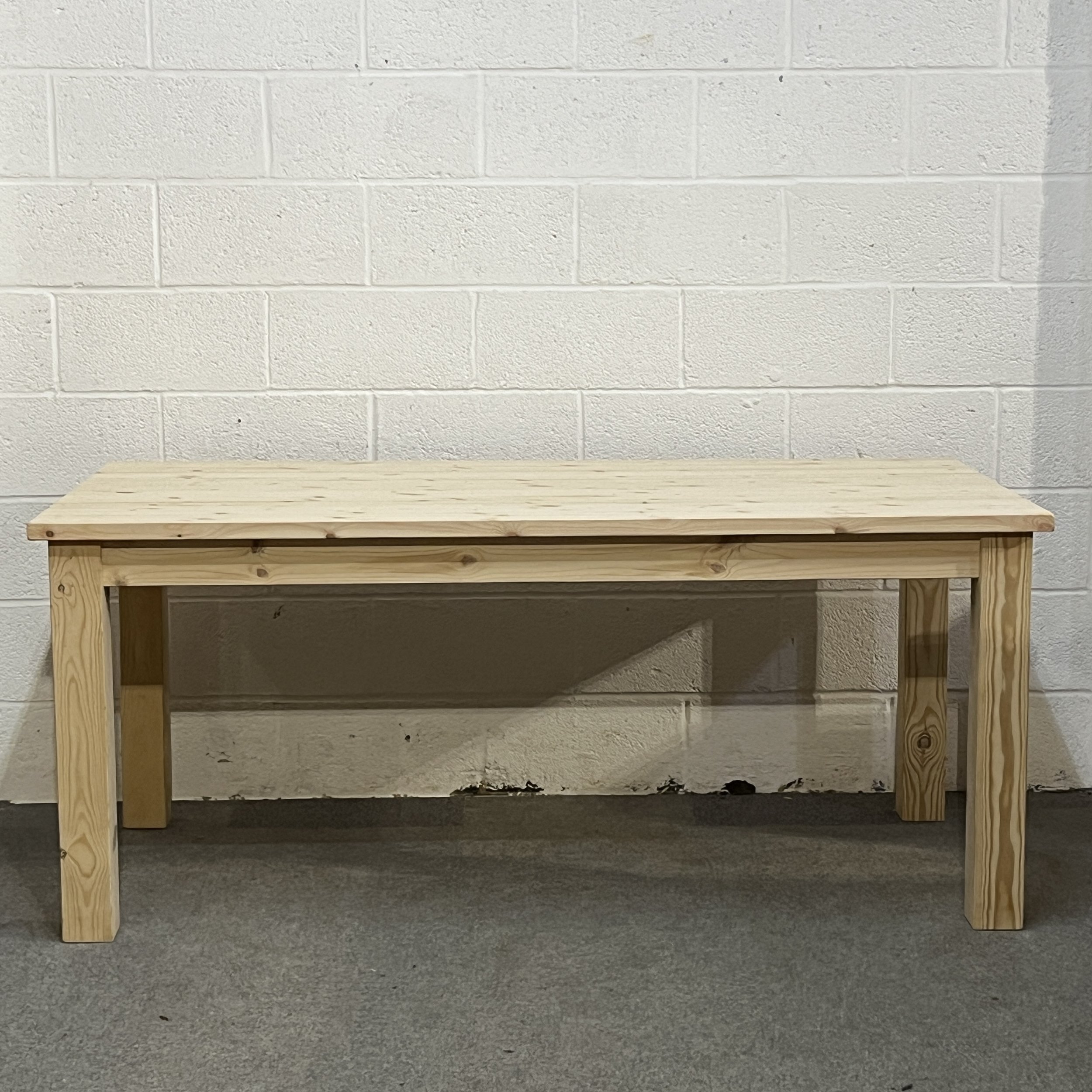 New pine table with square legs
